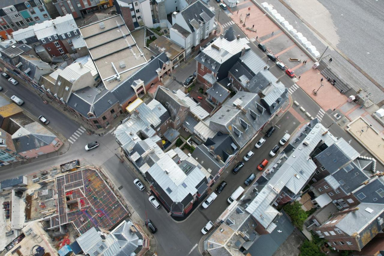Plage à 50m Appartement Rêves ensoleillés Villa Les Bains de Mers Esterno foto