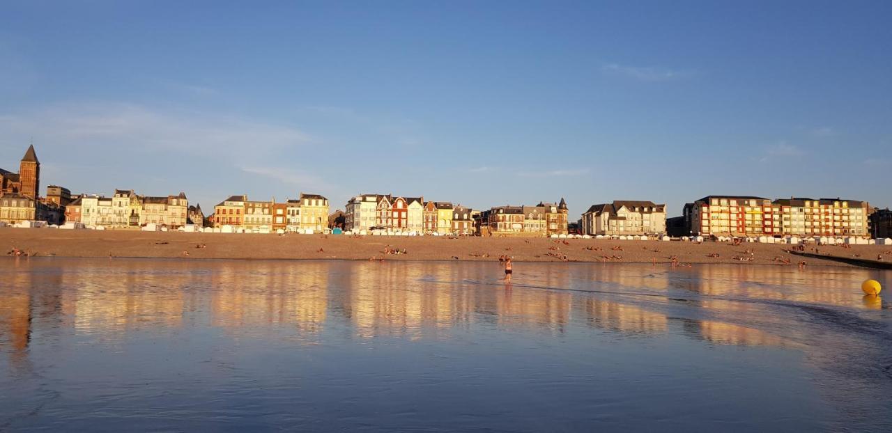 Plage à 50m Appartement Rêves ensoleillés Villa Les Bains de Mers Esterno foto